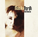 Monika Nordli «Fotfeste»